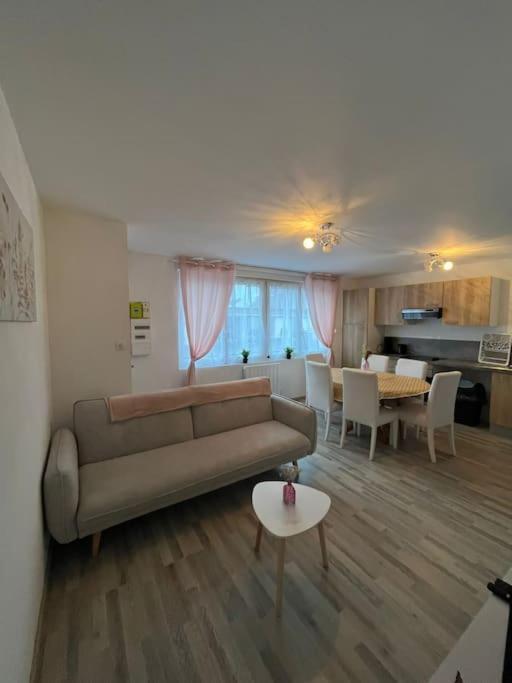Gite La Perle Rose 50 M² Orchies Kültér fotó