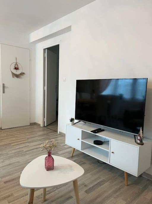 Gite La Perle Rose 50 M² Orchies Kültér fotó