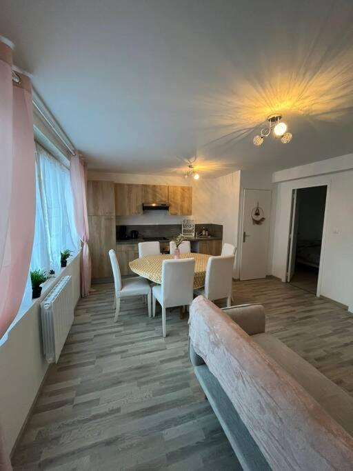 Gite La Perle Rose 50 M² Orchies Kültér fotó